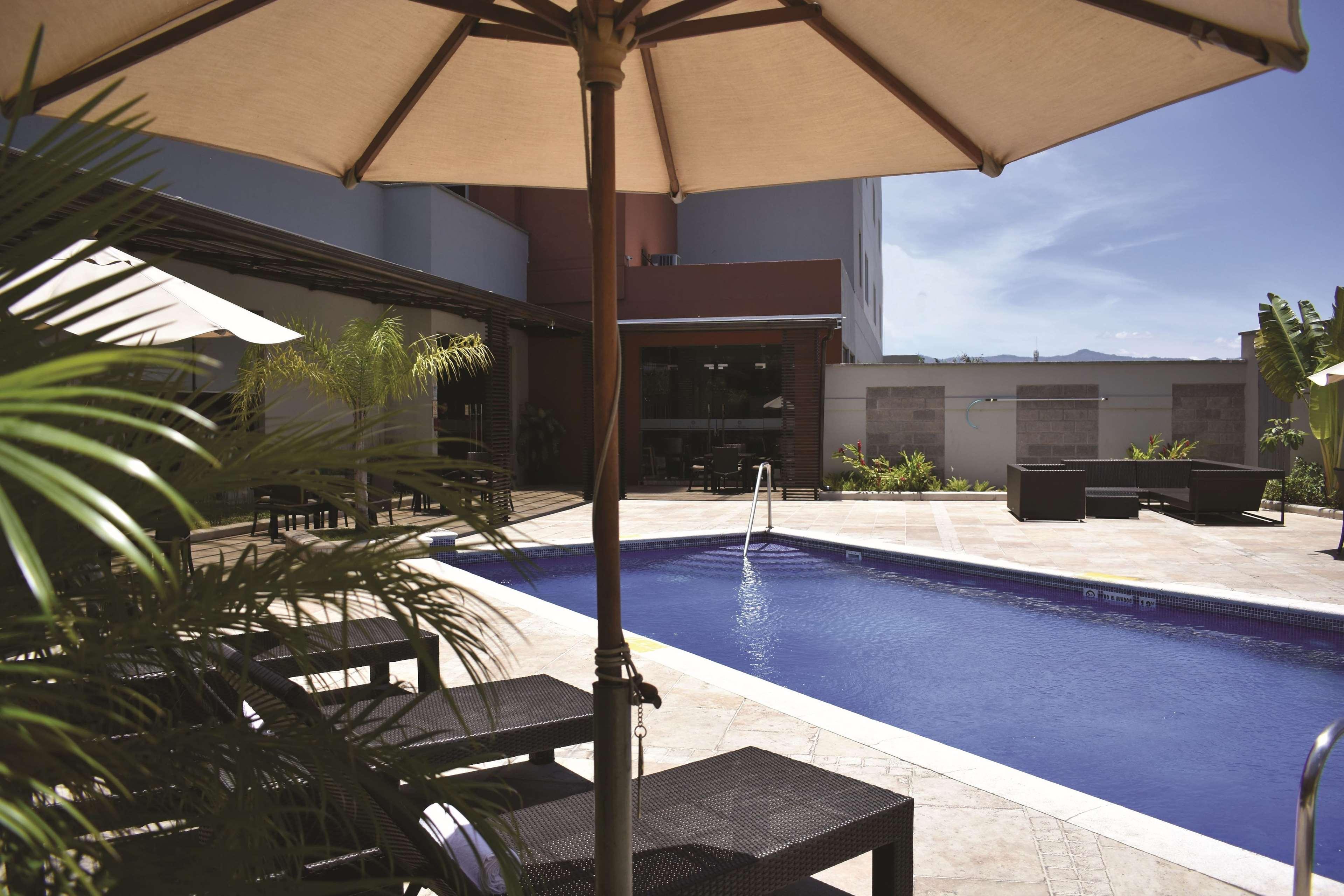 La Quinta By Wyndham Tegucigalpa Otel Dış mekan fotoğraf